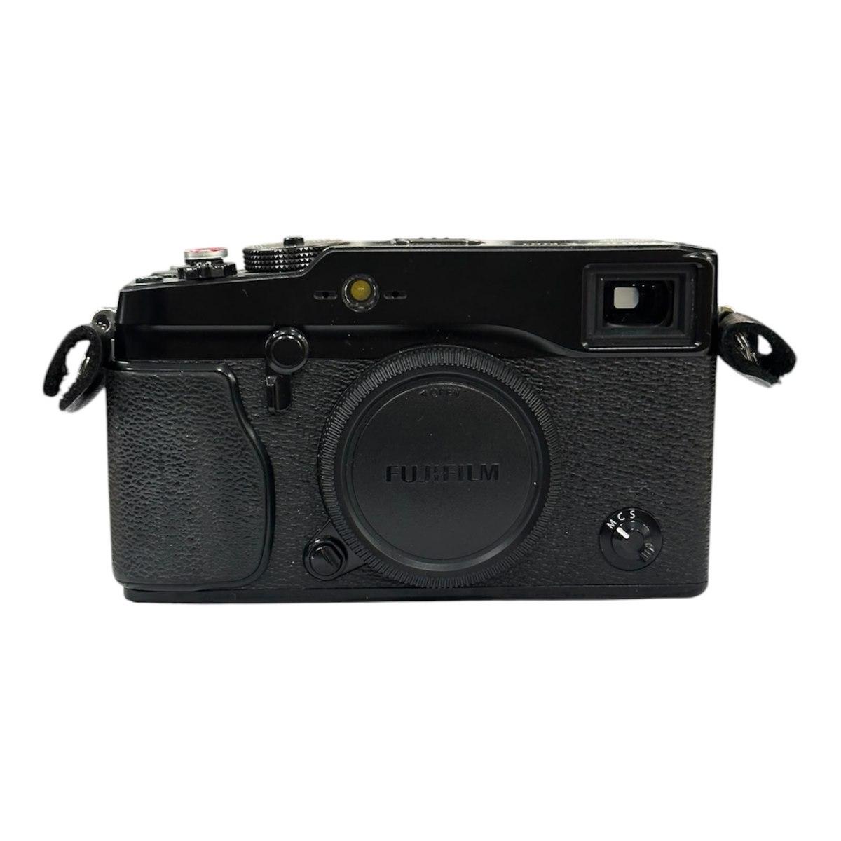 Usato Fujifilm X-PRO1 matr. 21L01518 + OMAGGIO GRIP