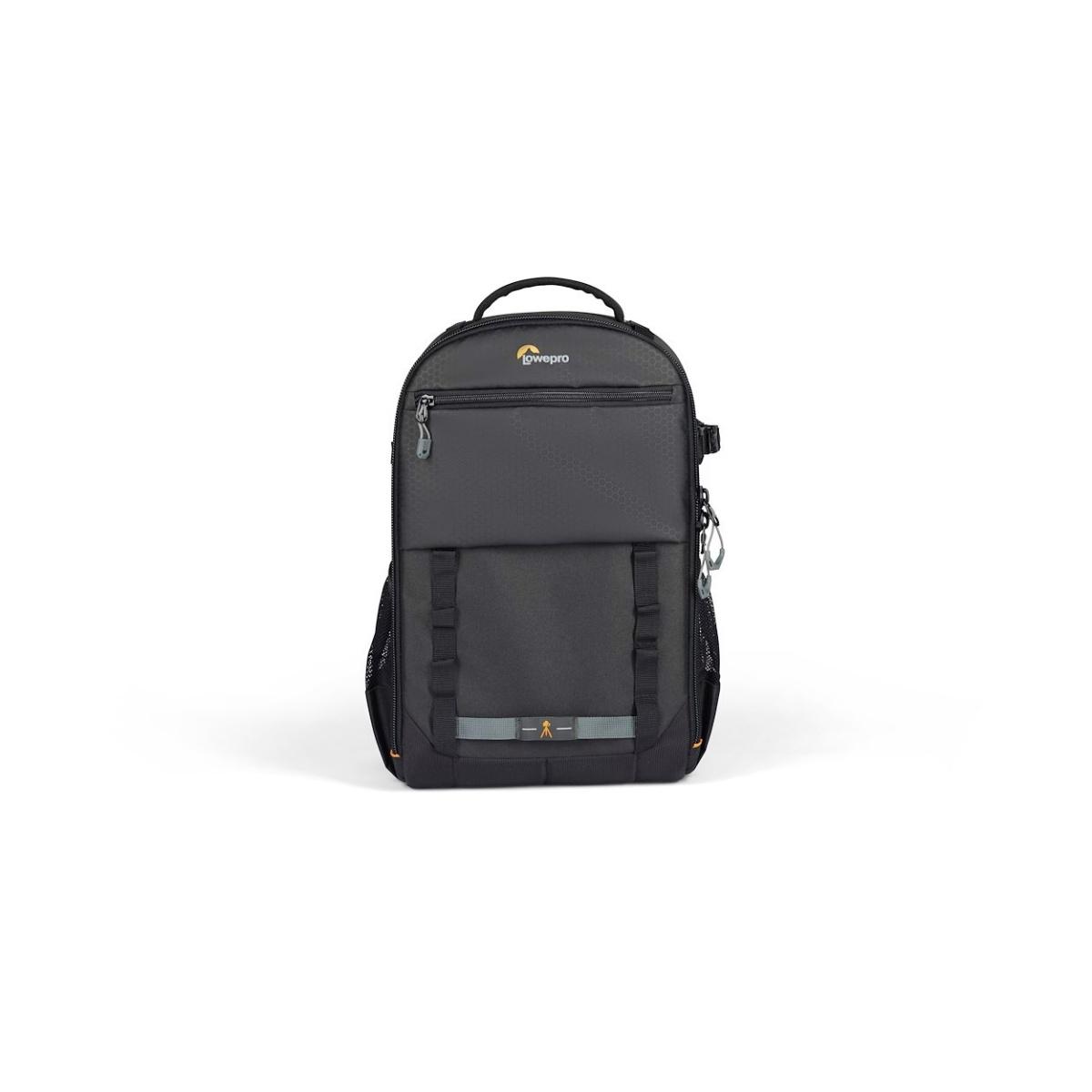 Zaino Lowepro Adventura BP 300 III black.