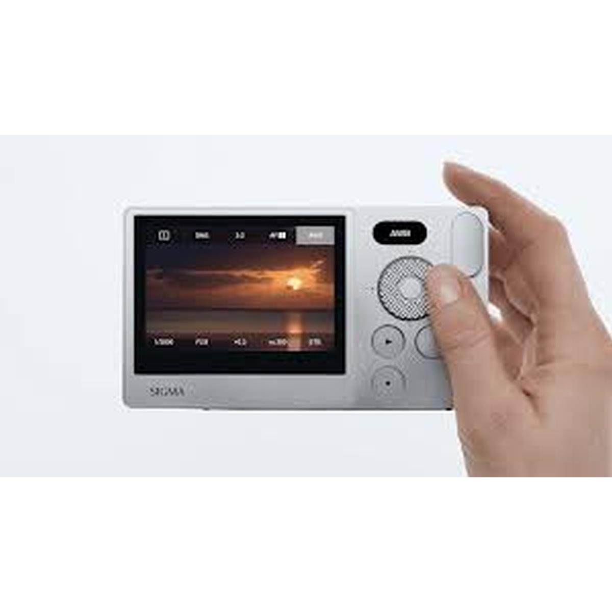 Sigma BF Silver - Fotocamera Mirrorless full-frame innesto L-Mount sensore 24 megapixel