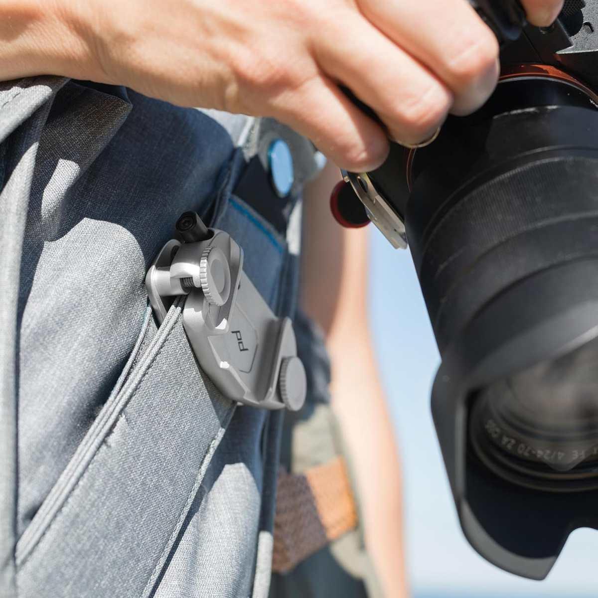 Peak Design Capture Camera Clip (v3)Silver CP-S-3