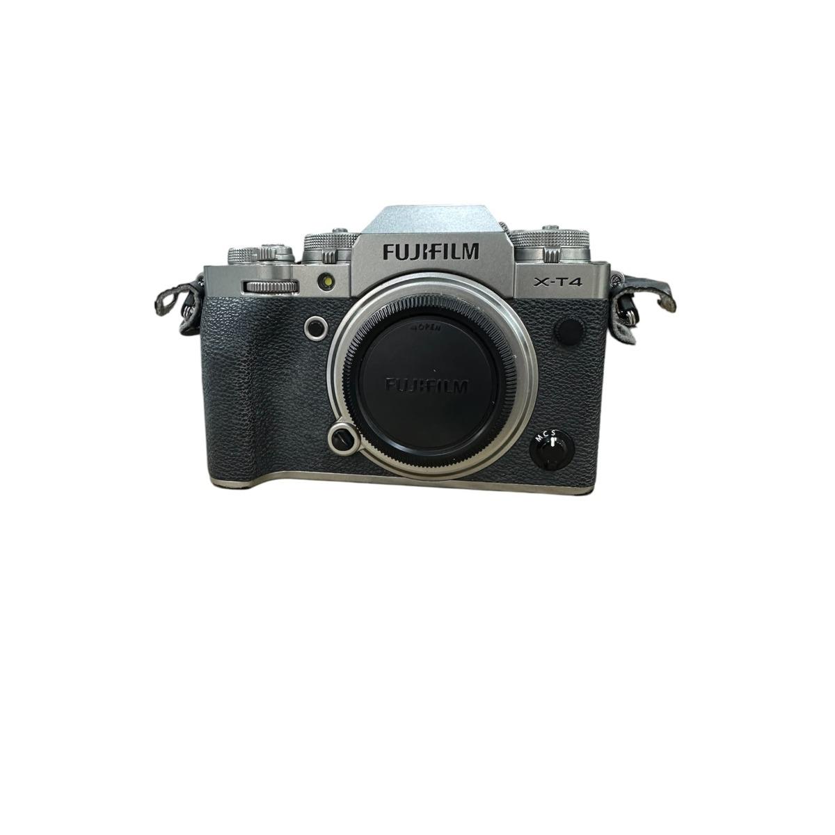 Usato Fujifilm X-T4 body Silver 0CQ04822 - Usato Garantito
