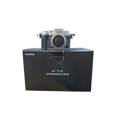 Usato Fujifilm X-T4 body Silver 0CQ04822 - Usato Garantito