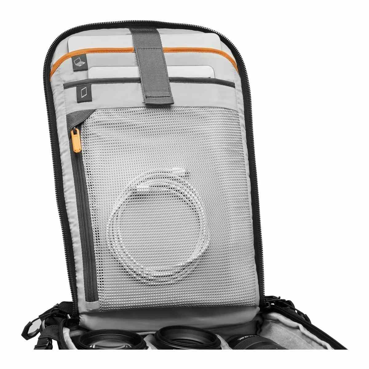 Zaino Lowepro ProTactic BP 300 AW III LP37350-PWW