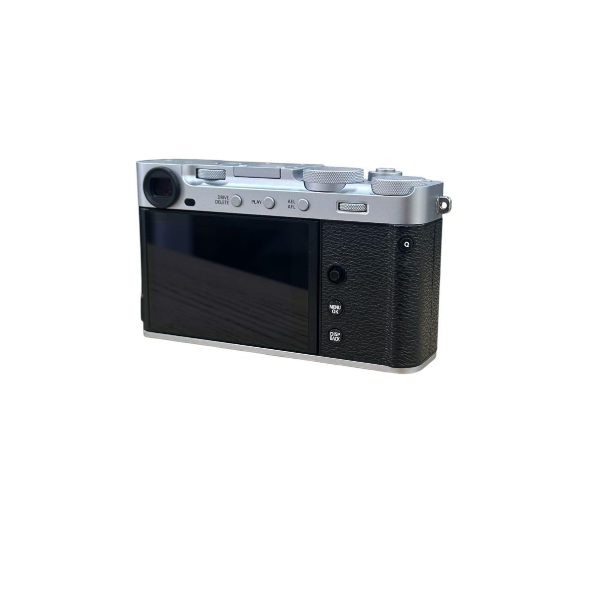 Usato Fujifilm X-E5 Body - Scatti: 2643