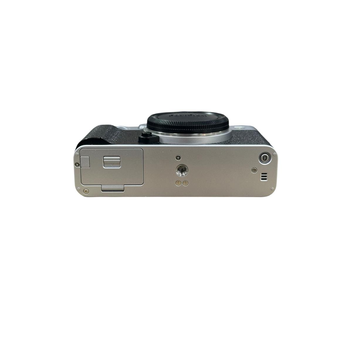 Usato Fujifilm X-E5 Body - Scatti: 2643