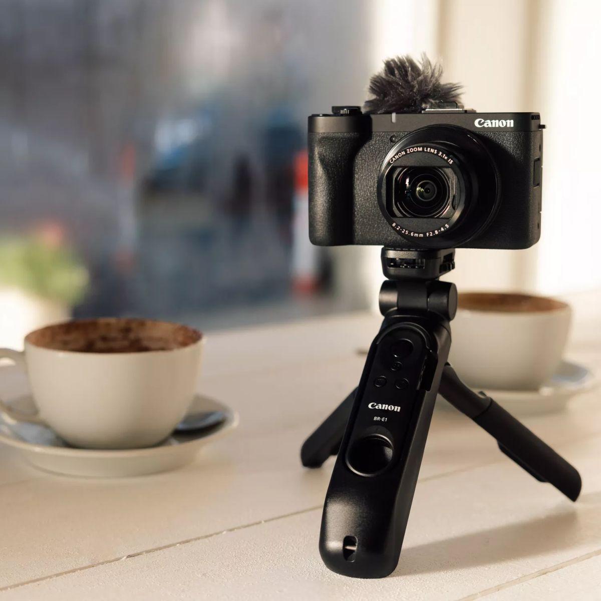 CANON PowerShot V1 PREMIUM VLOGGER KIT COMPRENDE: Powershot V1 + Tripod Grip HG-100TBR + SDXC 128GB