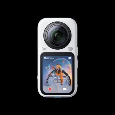 Insta360 x6 essentials bundle white