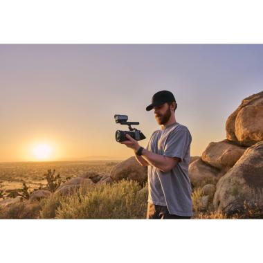 Sony Cinema Line FX5 con impugnatura XLR | Full-Frame Cinema Line Camera - Garanzia SONY Italia