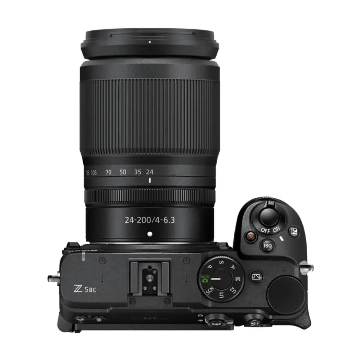 Nikon Z5IIc + Z 24-200 f/4-6.3 VR + SDXC 128GB