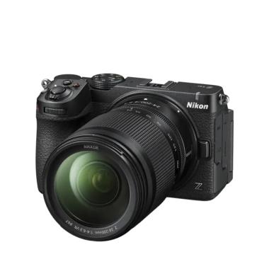 Nikon Z5IIc + Z 24-200 f/4-6.3 VR + SDXC 128GB