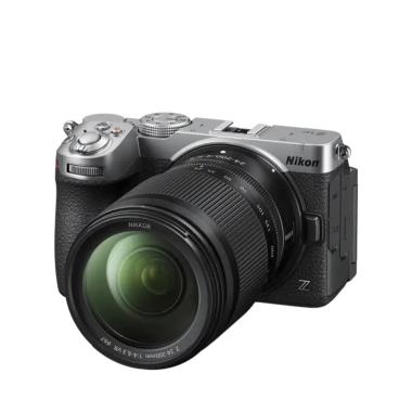 Nikon Z5IIc Silver + Z 24-70 f/4 + SDXC 128GB